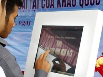 Konferensi evaluasi sementara masa 6 bulan pekerjaan penerangan luar negeri - ảnh 1