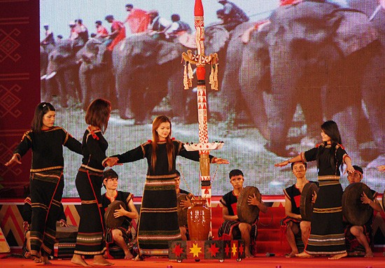 Hari-hari kebudayaan Tay Nguyen di Hanoi kali ke-2 - ảnh 5