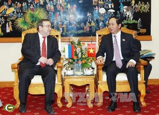 Memperkuat kerjasama antara Kementerian Keamanan Publik Vietnam dan Badan Pengawal Federasi Rusia - ảnh 1