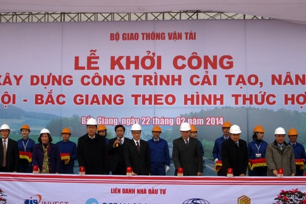 Penggelaran proyek memperbaiki dan mengupgrade Jalan Negara 1 ruas Hanoi – Bac Giang - ảnh 1