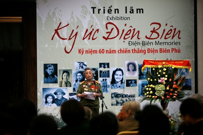 Pameran “Memori Dien Bien” mengukir citra wanita dalam operasi Dien Bien Phu - ảnh 1