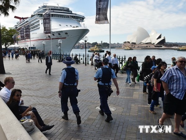 Majelis Tinggi Australia mengesahkan UU anti Terorisme yang baru - ảnh 1