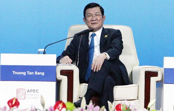 Presiden Truong Tan Sang mengakhiri secara baik kehadirannya pada Konferensi Tingkat Tinggi ke-22 APEC di Tiongkok - ảnh 1