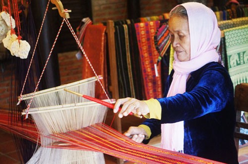 Hari Budaya Sutra Vietnam ASEAN