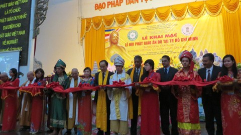 Pembukaan Pesta budaya bangsa dan agama Buddha di kota Ho Chi Minh - ảnh 1