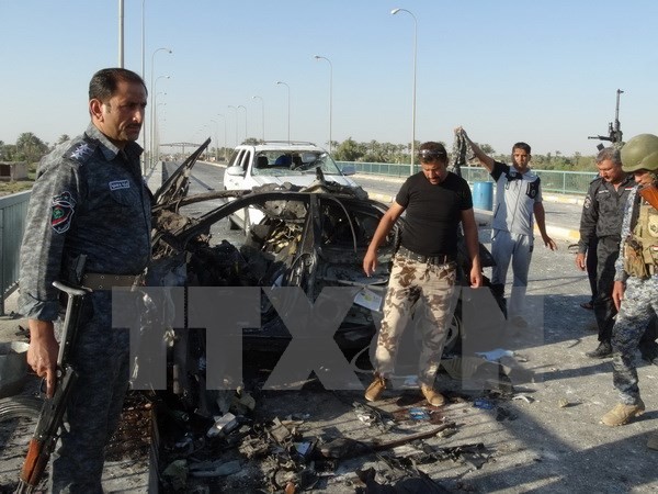 Irak: serangan bom dobel di peluaran ibukota Baghdad menyebabkan banyak korban - ảnh 1