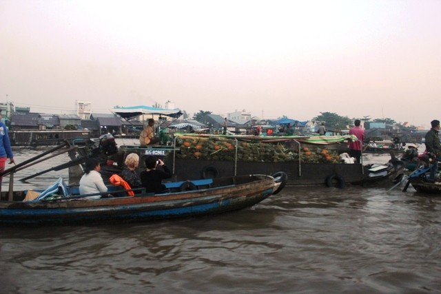 Kota Can Tho memanfaatkan keunggulan dari wisata bersungai-sungai - ảnh 2