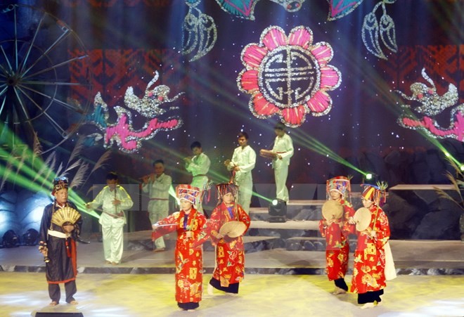 Pembukaan Festival Lagu Rakyat Vietnam daerah Vietnam Selatan - ảnh 1