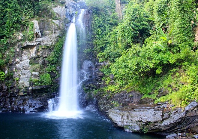 Sumur langit - tempat wisata yang primitif - ảnh 4