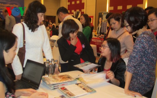 Hari pesta pendidikan tinggi internasional 2016 di Vietnam - ảnh 1