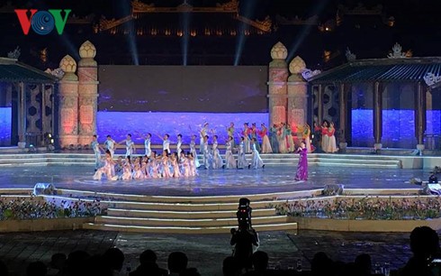 Acara pembukaan Festival Hue 2016 - ảnh 4