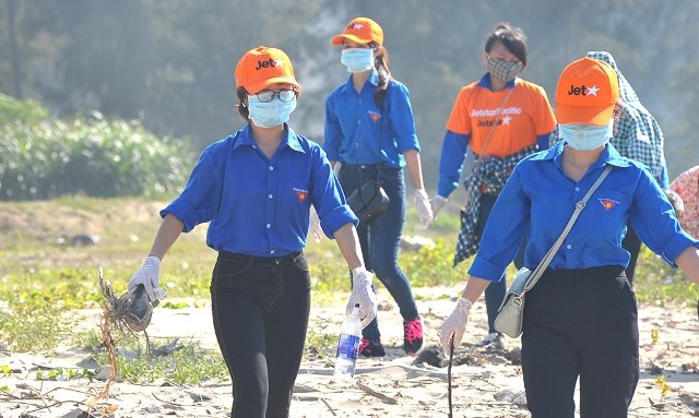 Bersatu tenaga membersihkan laut - ảnh 4