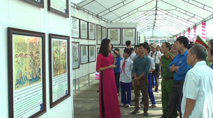 Pameran Hoang Sa, Truong Sa wilayah  Vietnam diadakan di provinsi Nghe An - ảnh 1