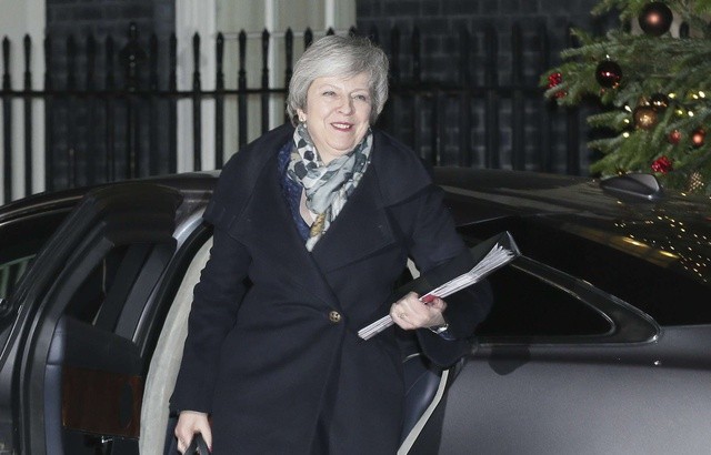 Brexit: Theresa May remporte le vote de défiance organisé contre elle - ảnh 1