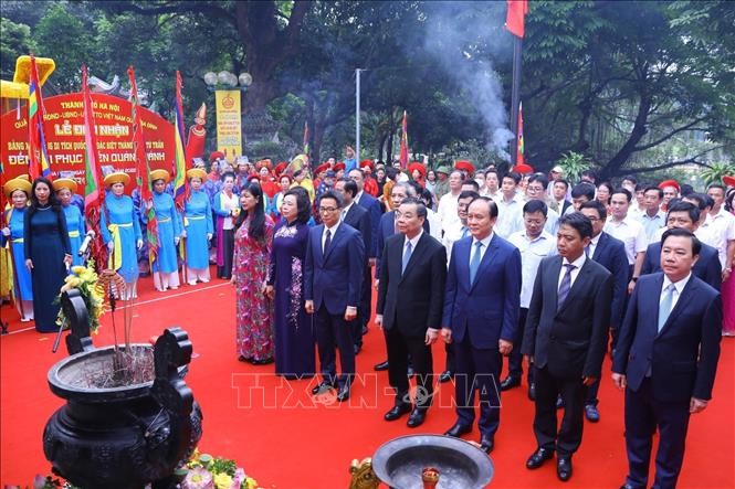 Les temples Voi Phuc et Quan Thanh classés «Vestiges nationaux spéciaux» - ảnh 1