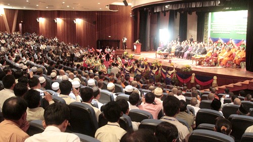 Freundschaftstreffen in Phnompenh - ảnh 1