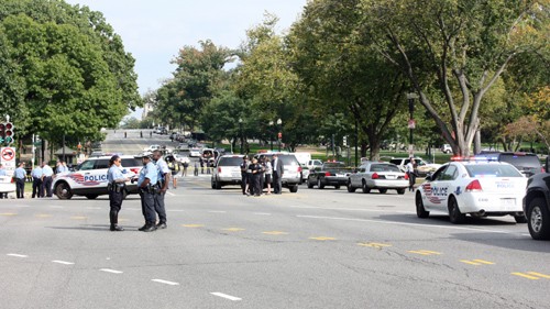 Schüsse vor Kongresssgebäude in Washington - ảnh 1