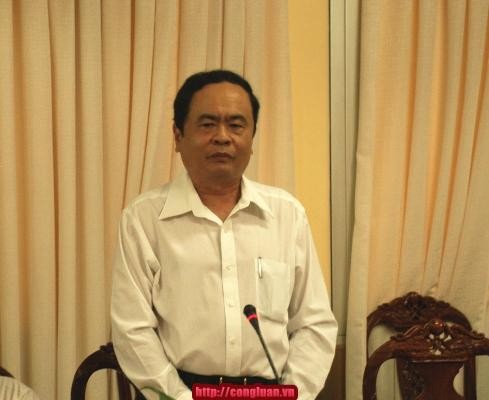 Aktivitäten zum Neujahrsfest und zum Gründungstag der Partei - ảnh 1