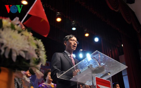 In Thailand lebende Vietnamesen feiern traditionelles Neujahrsfest Tet - ảnh 1