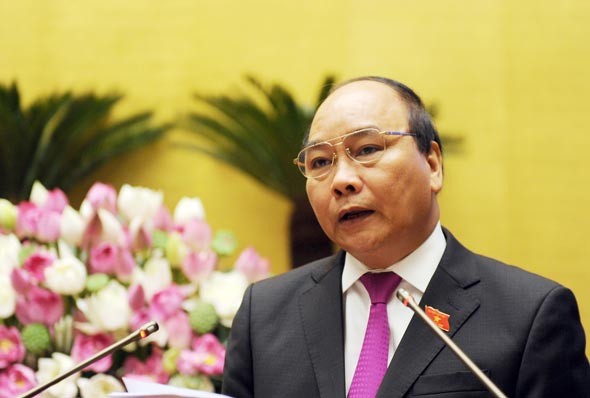 Premierminister Nguyen Xuan Phuc trifft Kambodschas Außenminister Prak Sokhonn - ảnh 1