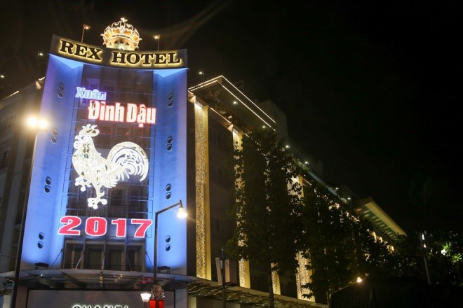 Weihnachtsstimmung in Saigon - ảnh 4