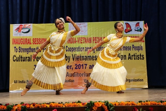 Eröffnung des Freundschaftsfestivals der vietnamesischen und indischen Völker - ảnh 1