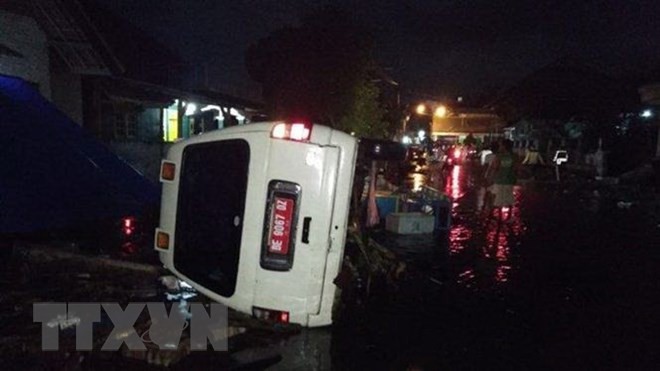 Viele Tote bei Tsunami in Indonesien - ảnh 1