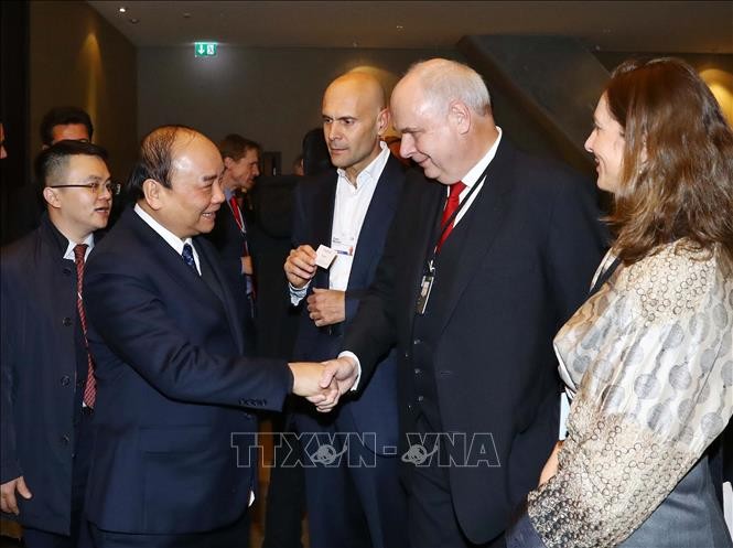 Premierminister Nguyen Xuan Phuc: Komm und schaff 4.0-Produkte in Vietnam - ảnh 1