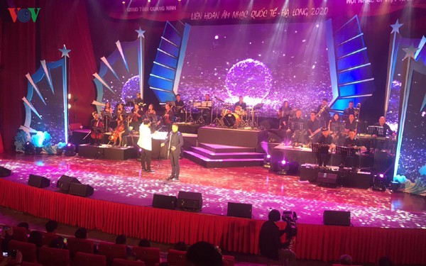 Eröffnung des internationalen Musikfestivals Halong 2020 - ảnh 1