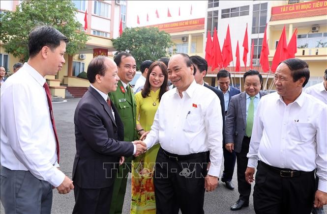 Premierminister Nguyen Xuan Phuc trifft Wähler in Hai Phong - ảnh 1