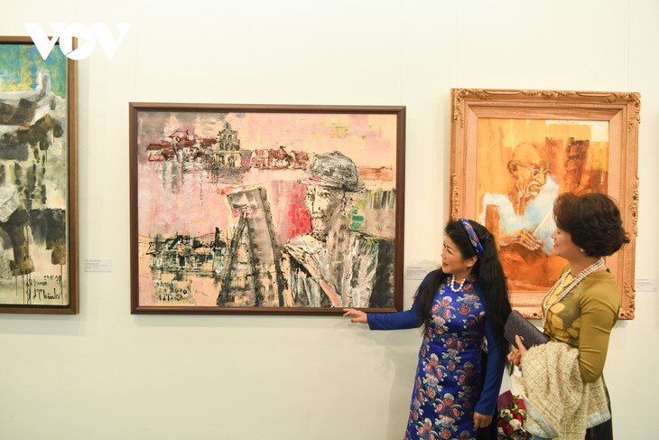 Bilderausstellung “100 Jahre Bui Xuan Phai – Bilder von Van Duong Thanh und der nächsten Generation” - ảnh 1
