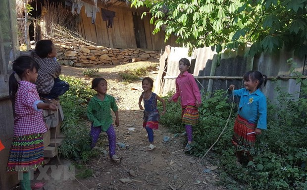 Start des Programms “Der Frühling für Kinder” - ảnh 1