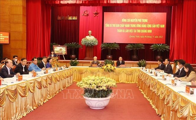 KPV-Generalsekretär Nguyen Phu Trong besucht Provinz Quang Ninh - ảnh 1