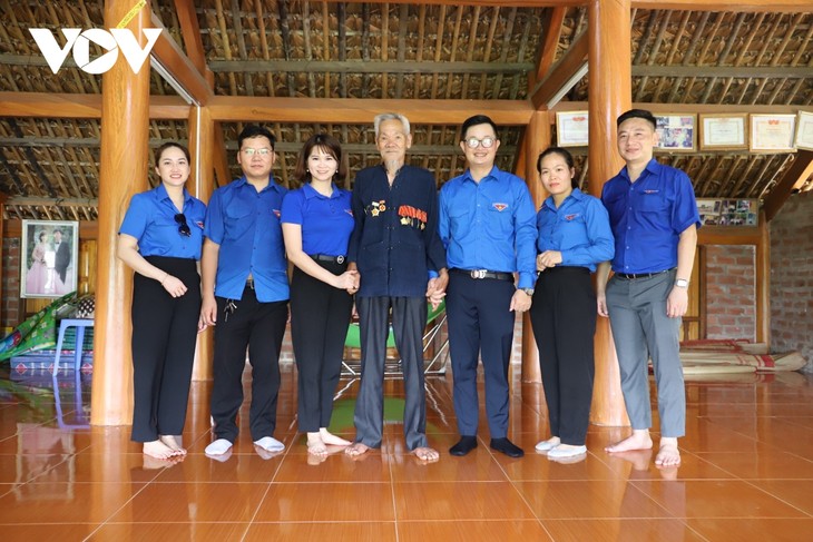 Der August in Erinnerungen der Bewohner in Viet Bac - ảnh 2