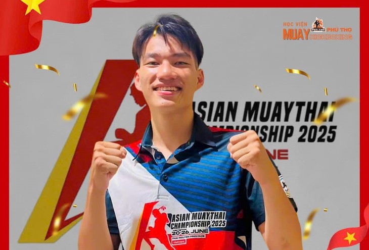 Pham Tan Vang gewinnt erste Goldmedaille für Vietnam bei Muay-Thai-Asienmeisterschaften 2025  - ảnh 1