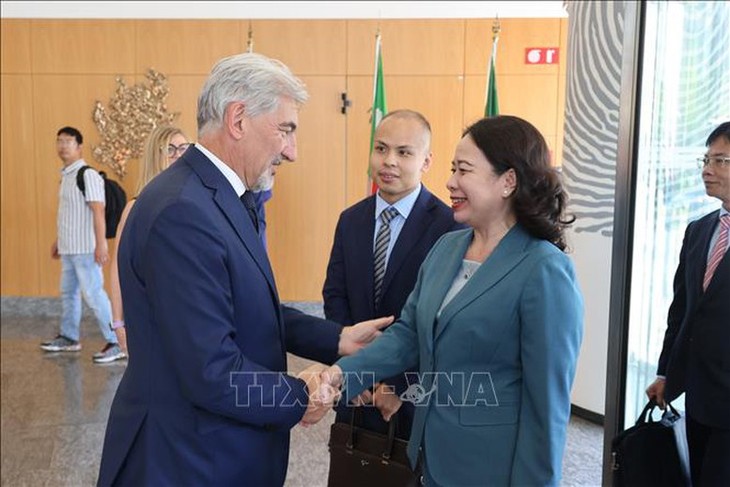 Vietnam und Italien stärken ihre Zusammenarbeit - ảnh 1
