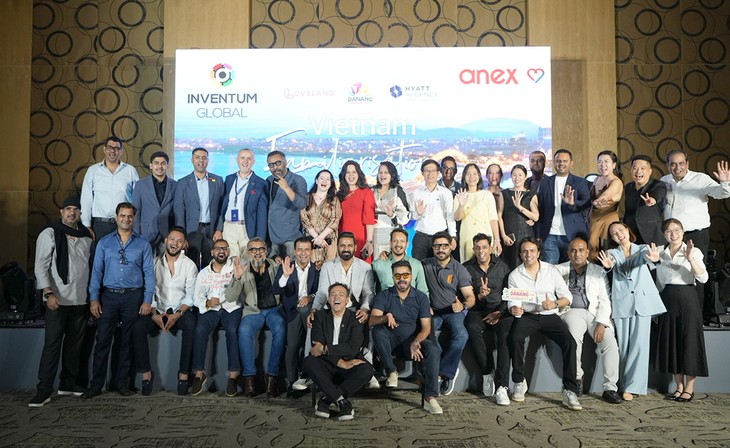 Indische Famtrip-Delegation würdigt die Infrastruktur für Hochzeitstourismus in Da Nang - ảnh 1