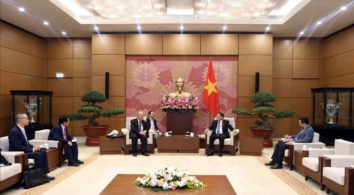 Vizeparlamentspräsident Nguyen Duc Hai empfängt Vorstandsvorsitzenden des World University Services - ảnh 1