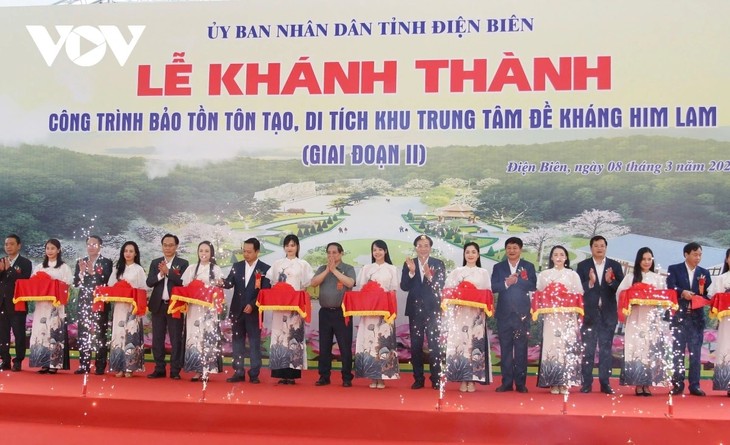 Premierminister Pham Minh Chinh nimmt an der Einweihung des Projekts zur Restaurierung der Gedenkstätte Him Lam teil - ảnh 1