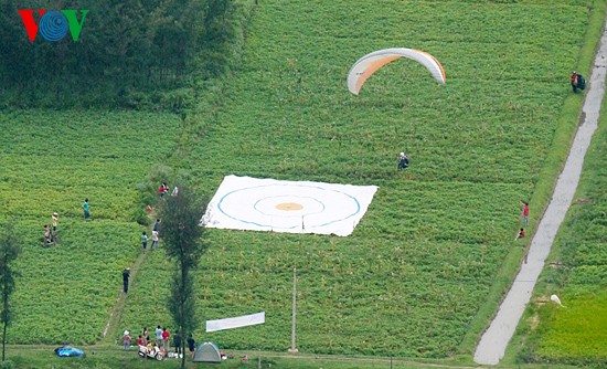 Fliegen mit Gleitschirm - ảnh 9