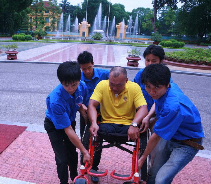 Hilfsprogramm für Behinderte bis 2020 umgesetzt - ảnh 1