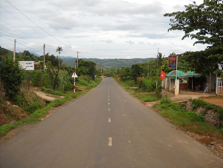 Hanoier in Lam Dong haben Sehnsucht nach dem Tetfest im Norden - ảnh 1