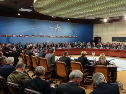 Nato verabschiedet Plan für Afghanistan nach 2014 - ảnh 1