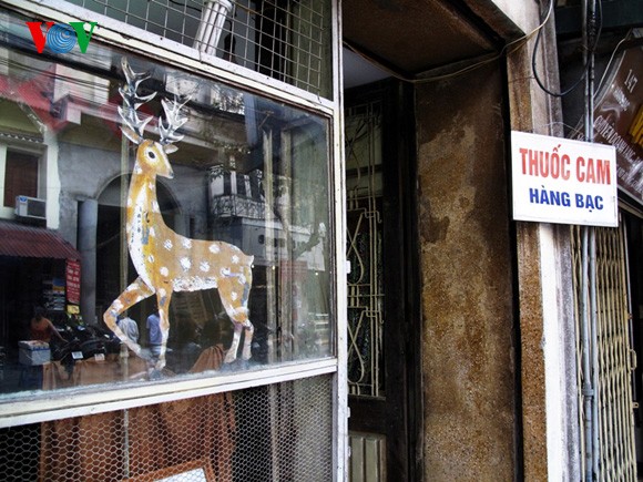 Juweliere in der Hang Bac Straße in Hanoi - ảnh 12