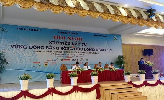 Eröffnung des Wirtschaftsforums im Mekong-Delta 2013 - ảnh 1