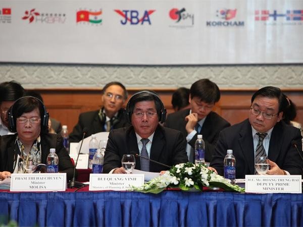 Vietnam baut ein effektives Investitionsumfeld auf - ảnh 1