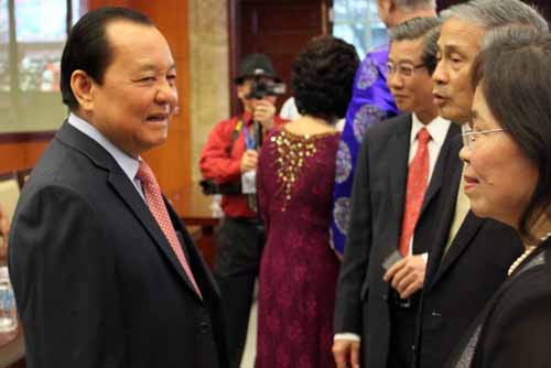 Auslandsvietnamesen tragen zur Entwicklung von Ho Chi Minh Stadt bei - ảnh 1