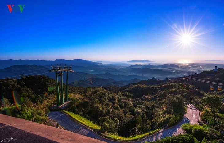 Mysteriöses Europa auf dem Gipfel Ba Na-Hills in Da Nang - ảnh 13