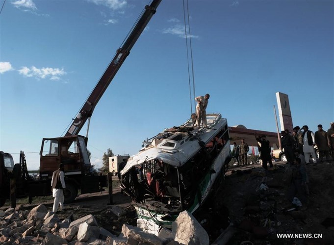 Viele Tote bei Bombenanschlag in Afghanistan - ảnh 1