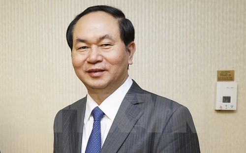 Staatspräsident Tran Dai Quang trifft vorbildliche vietnamesische Unternehmer - ảnh 1